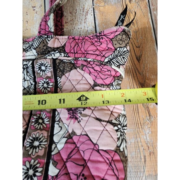 Vera Bradley Quilted Mocha Rouge Shoulder Handbag Zipper Floral 2011 Purse - Picture 10 of 13